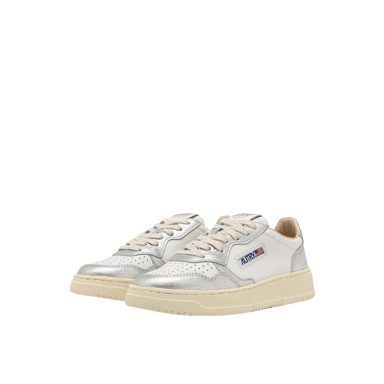 Medalist Low White Silver Trainers