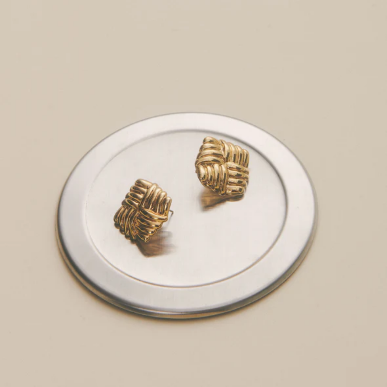 Wind Earring Gold