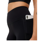 Ultimate Studio Capri Legging Black