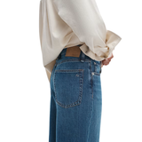 Andi Wide Ankle Featherweight Millerton
