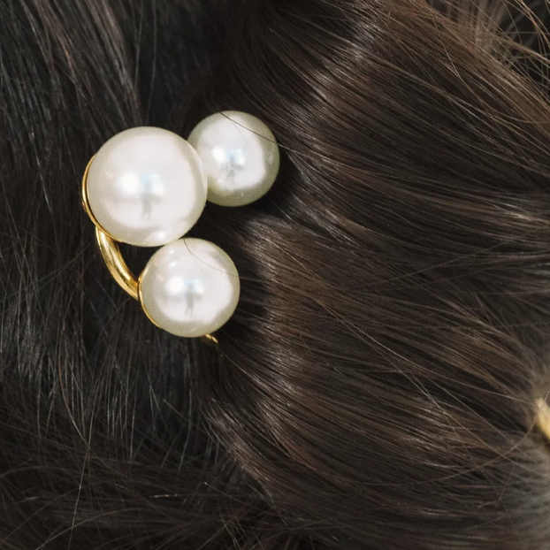 Gretel Hairpin Gold Pearl