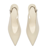 Carla Pumps Creamy