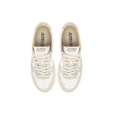 Medalist Low White Silver Trainers