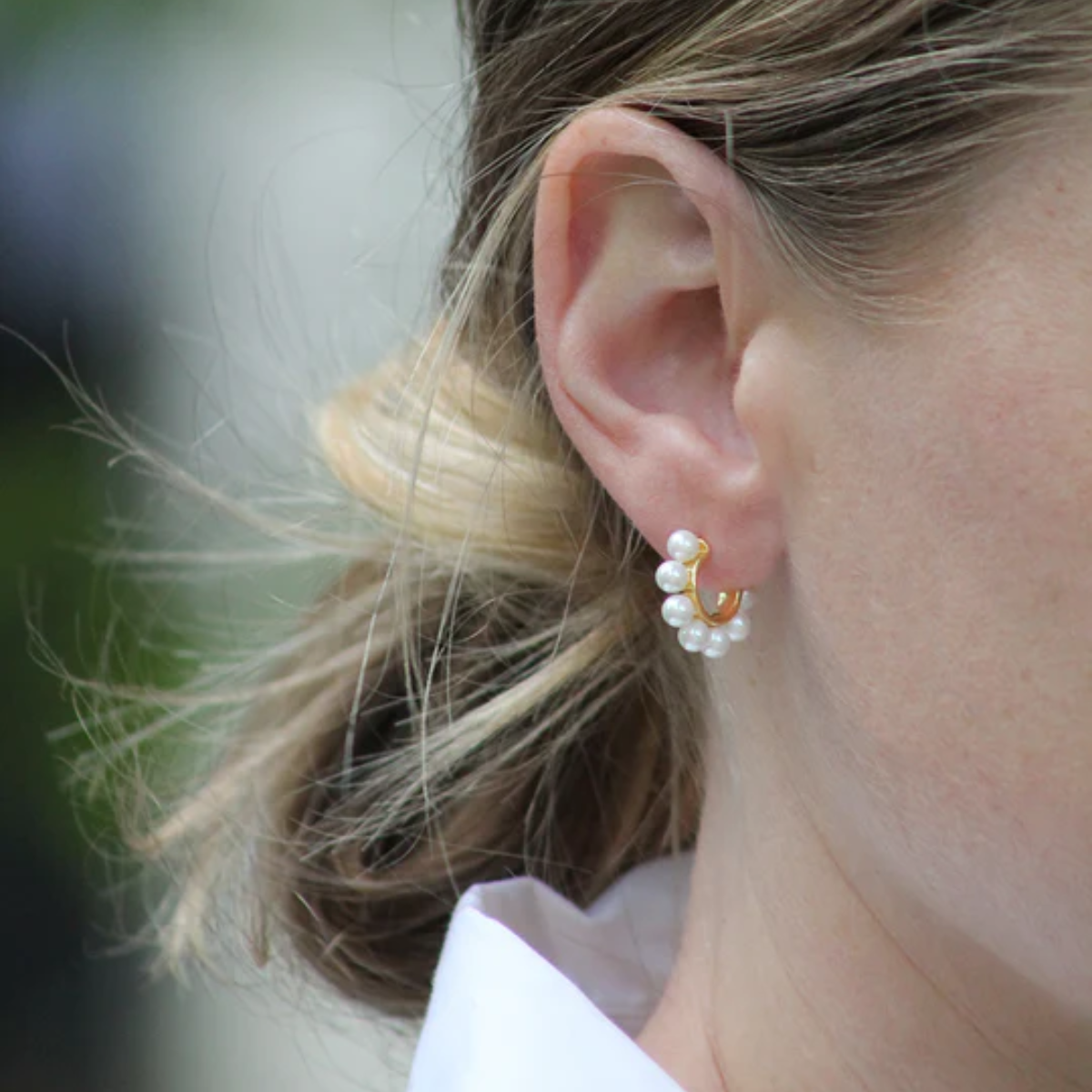 Gold Resin Pearl Hoops